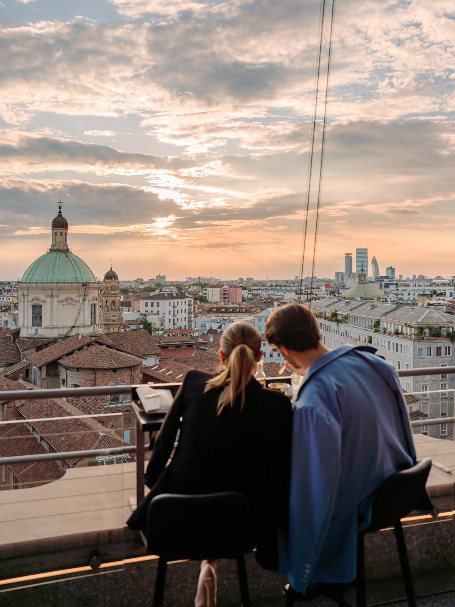 Hotel The Square Milano Duomo - Preferred Hotels & Resorts Exteriör bild